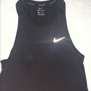 nike tank top